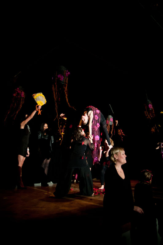 bal FleursDesDames2012 - klein-6